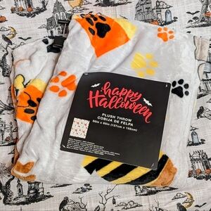🆕 Puppy Dogs Halloween Costume Throw Blanket 🖤